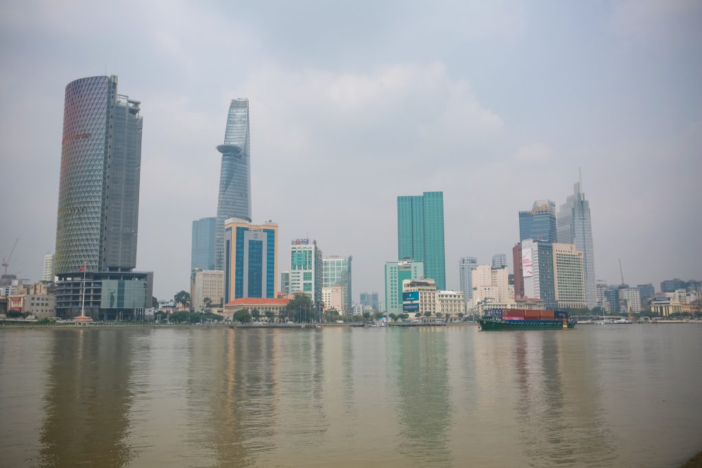 Sông Sài Gòn nhìn từ Q.2